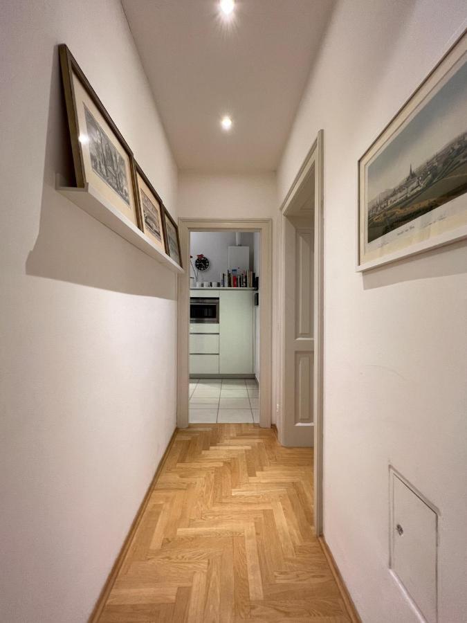 Vienna Design Apartment By Rabe - Kostenfreier Parkplatz & Netflix & Coffee-Bar - Nahe Schloss Schoenbrunn Eksteriør bilde
