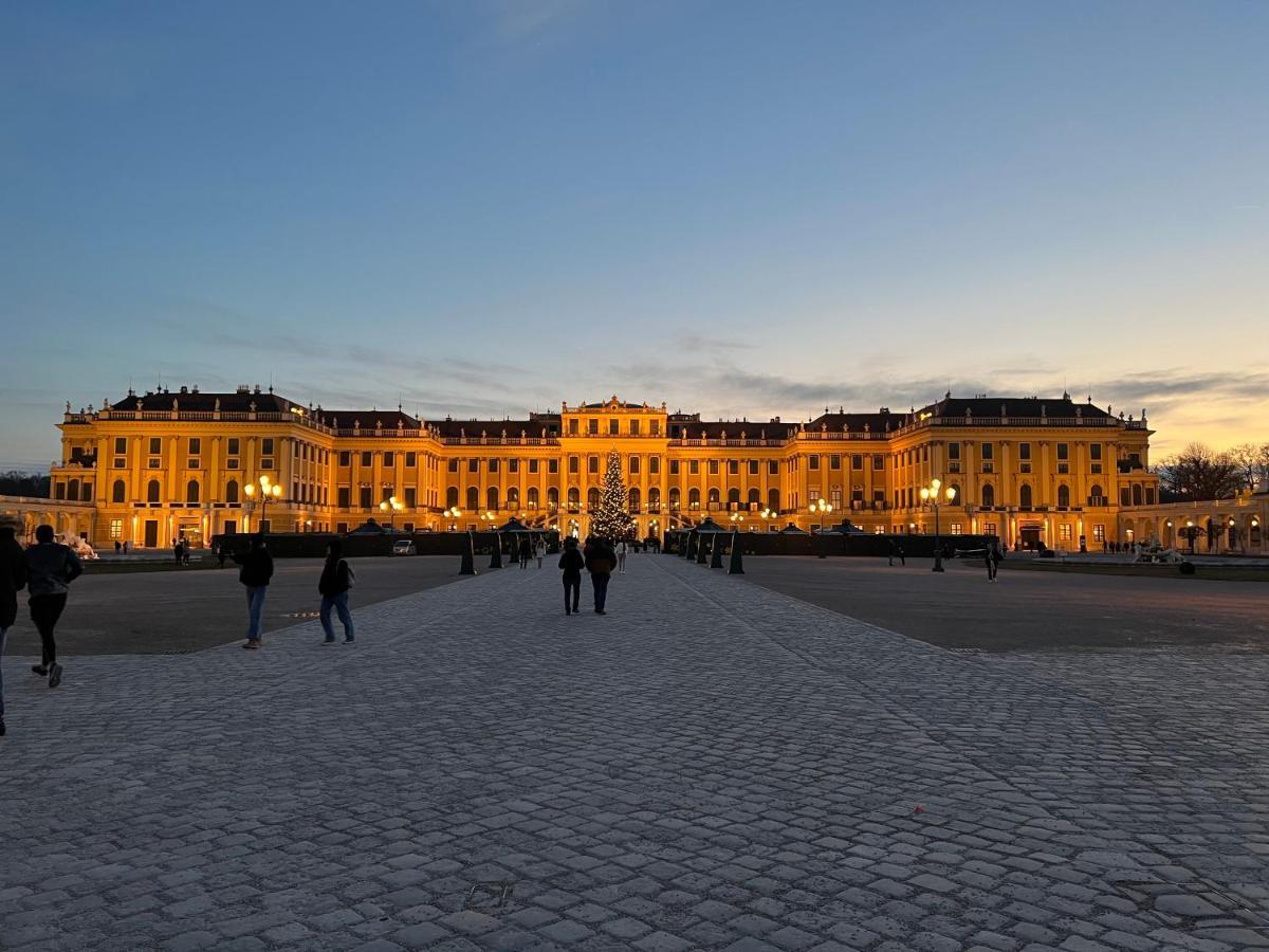Vienna Design Apartment By Rabe - Kostenfreier Parkplatz & Netflix & Coffee-Bar - Nahe Schloss Schoenbrunn Eksteriør bilde